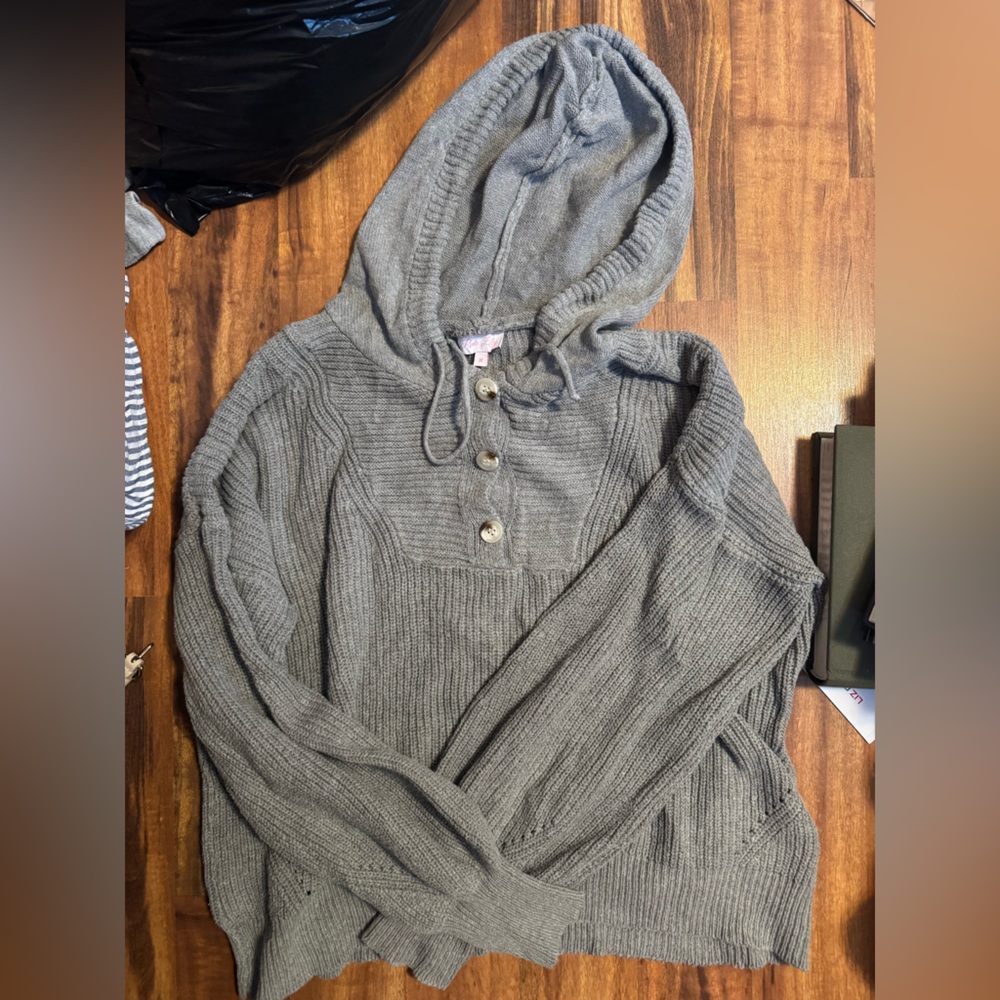 Light Gray Knit Sweater with Button Accent